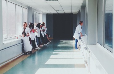 infirmières dans un hôpital 