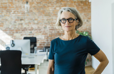 Femme active sénior